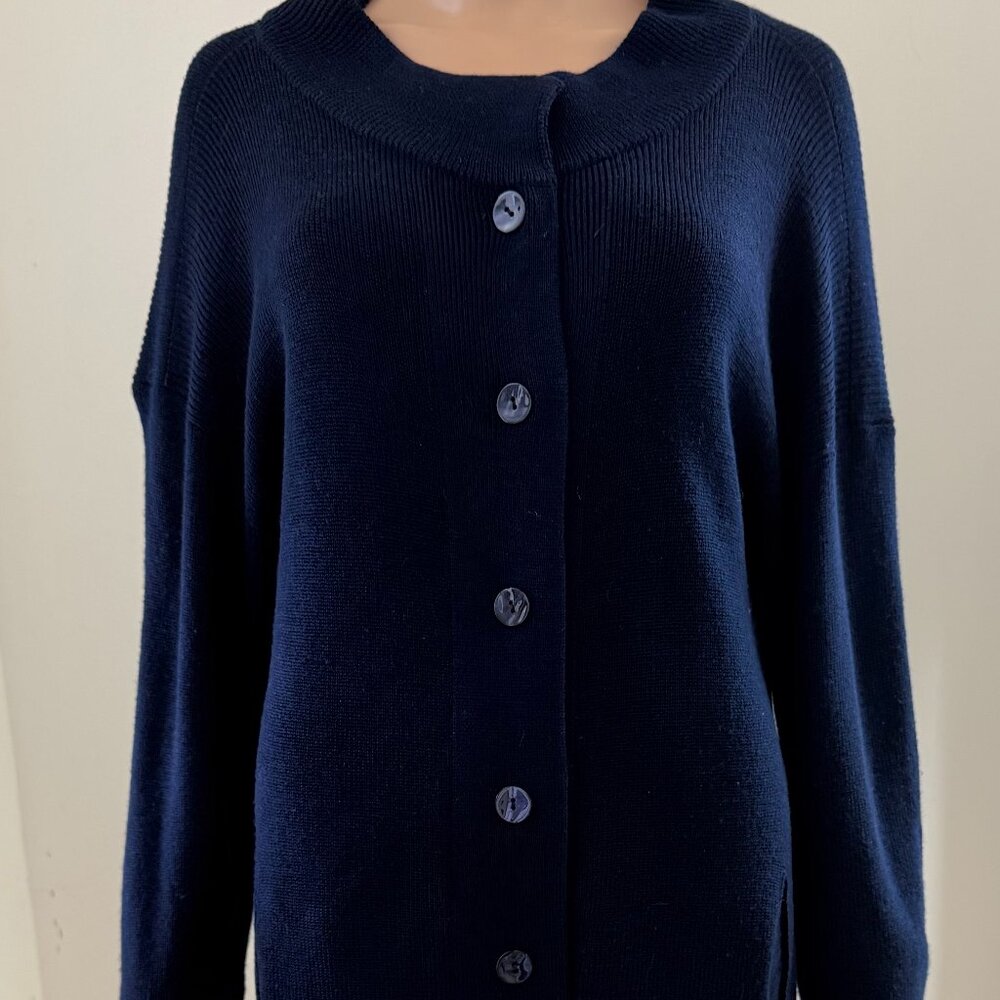 Fuzzi Long Sleeve 100 Virgin Wool Button Front Sweater Size Small in Navy Blue